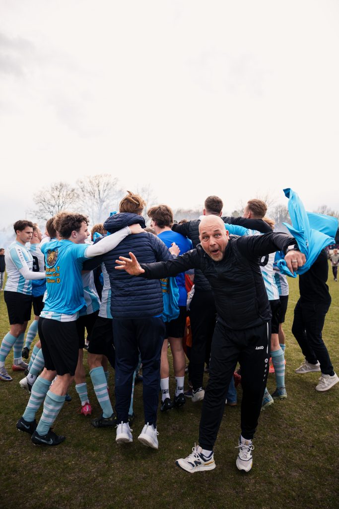 Juventa'12 viert kampioenschap