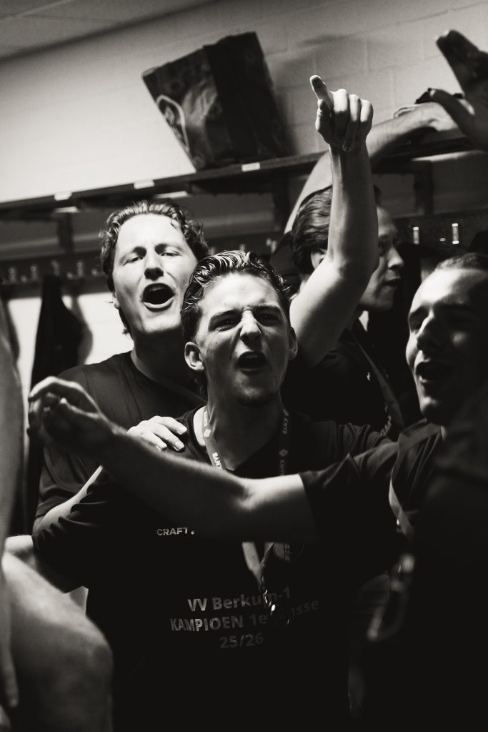 vv Berkum kampioen Zwolle Thom Dekker Fotografie